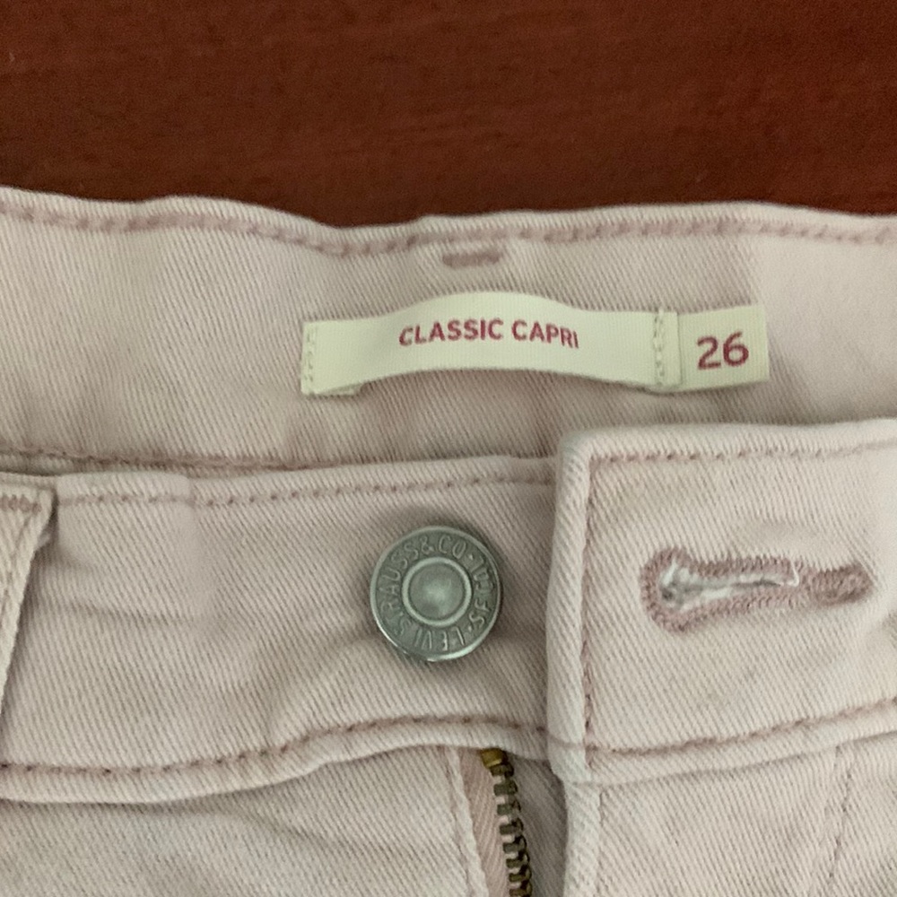Light pink Levi’s